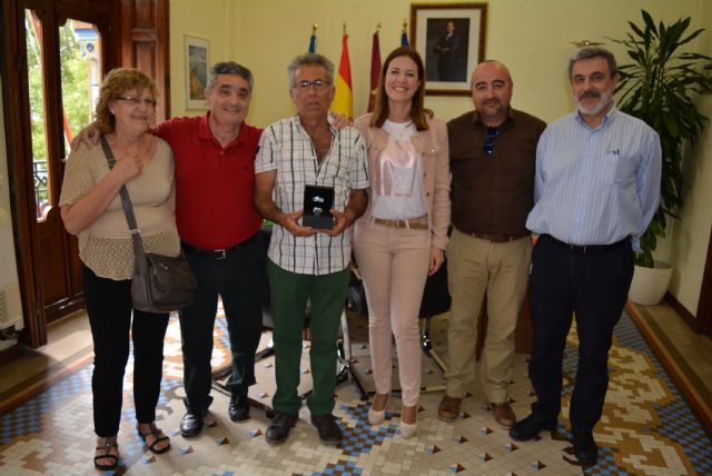 Reconocimiento a José García tras 42 años de servicio como electricista municipal - 1, Foto 1