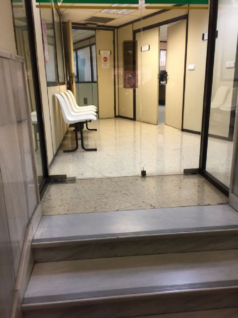 El PSOE acusa a Ballesta de priorizar las fotos y la proyección de su imagen a las necesidades del propio Ayuntamiento - 4, Foto 4