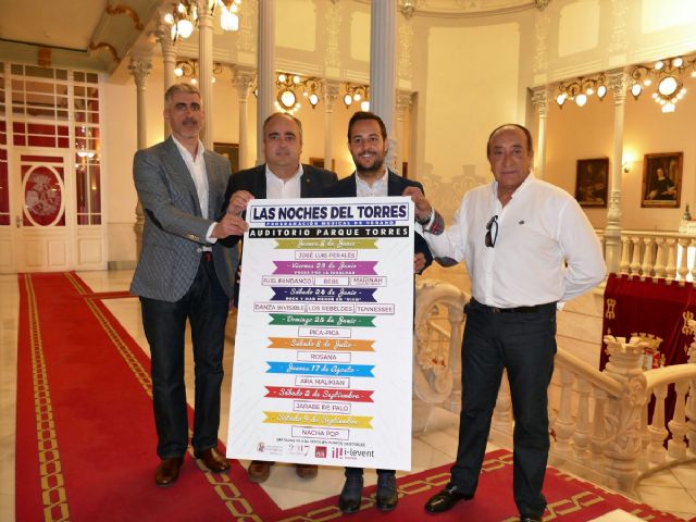 Cartel de lujo para las noches de verano en el Parque Torres - 1, Foto 1