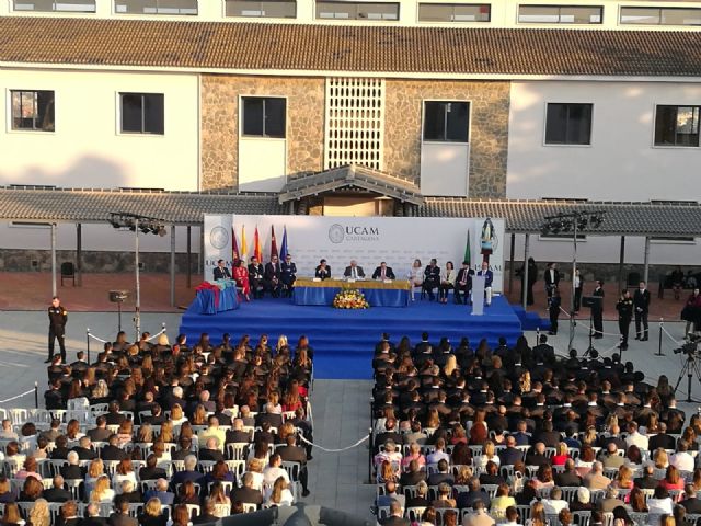 La UCAM suma a la historia de Cartagena la primera graduación del Campus de los Dolores - 1, Foto 1