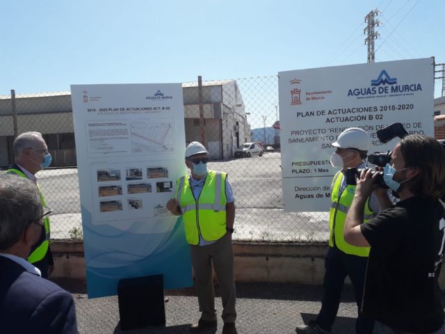 Aguas de Murcia moderniza la red de saneamiento del Polígono Industrial de San Ginés - 1, Foto 1