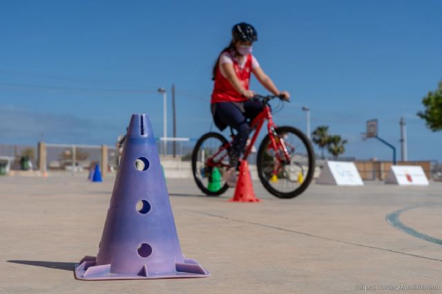 La Vuelta Junior Cofidis echa a rodar en Cartagena con sus Aulas Ciclistas sobre educación vial y hábitos de vida saludables - 1, Foto 1