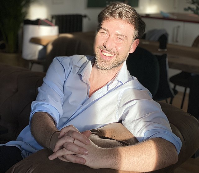 EL POLÍTICO el thriller con el que JL Barrera quiere reivindicar la verdadera política-ficción - 1, Foto 1