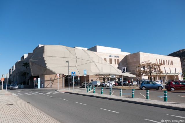 Urbanismo autoriza la construcción de un espacio para que los enfermos de la UCI de Santa Lucía puedan reunirse con sus familiares - 1, Foto 1