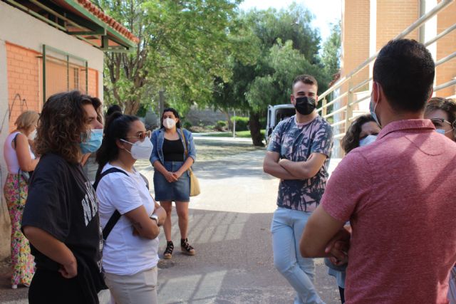 El Centro de Día de Puerto Lumbreras recibe la visita de los alumnos del 'Curso de Atención Sociosanitaria a Personas dependientes en Instituciones Sociales' - 1, Foto 1