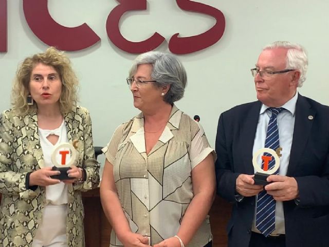 III Premios T de THADERCONSUMO - 1, Foto 1