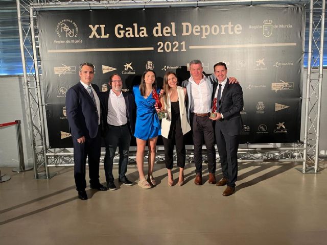 El CB Jairis recibe el 'Premio al Mejor Equipo 2021' en la XL Gala del Deporte de la Región de Murcia - 2, Foto 2