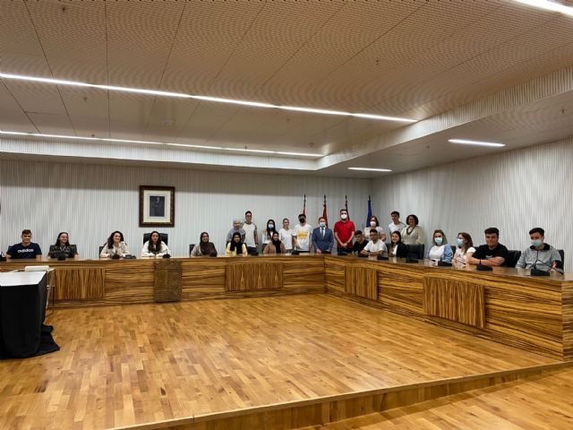 Alumnos del Gerardo Molina visitan el Ayuntamiento para conocer sufuncionamiento - 3, Foto 3