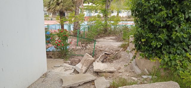 Lorca contará con un nuevo recinto de piscinas de verano en La Torrecilla, tras cuatro años consecutivos de clausura y abandono que han provocado la ruina irreversible de las actuales instalaciones - 2, Foto 2