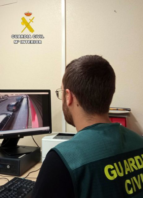 La Guardia Civil detiene en Murcia a un experimentado delincuente dedicado a robar en viviendas - 2, Foto 2
