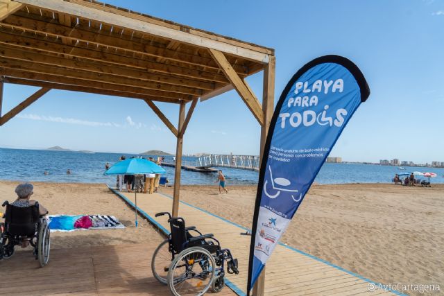 El Ayuntamiento de Cartagena saca a licitación el servicio de baño asistido en playas por 36.000 euros - 1, Foto 1