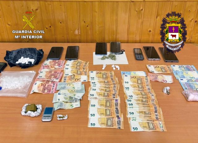 Desmanteladas en Caravaca de la Cruz cuatro viviendas dedicadas a la venta de distintas sustancias estupefacientes - 3, Foto 3