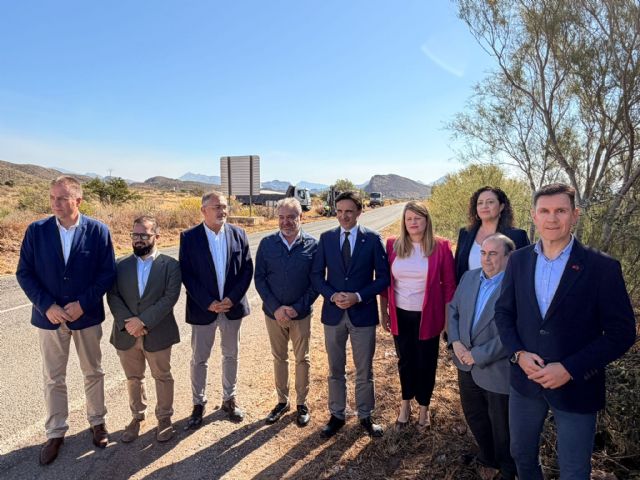 Fomento inicia las obras de mejora de la carretera entre Mazarr�n y Lorca con una inversi�n superior a 1,2 millones, Foto 3