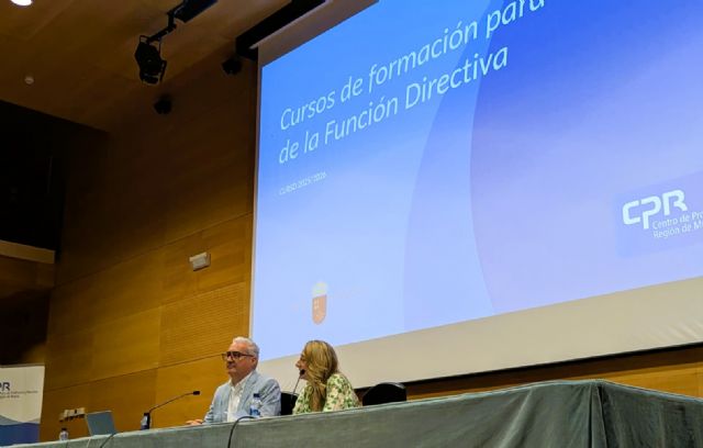 120 docentes de Primaria y Secundaria finalizan su formación para el desarrollo de la función directiva - 2, Foto 2