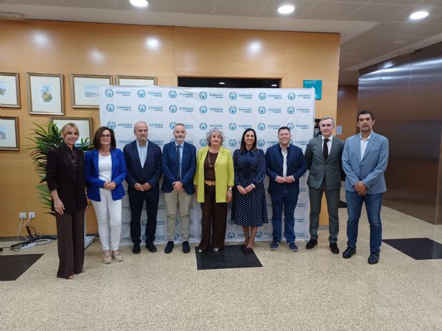 El Gobierno regional destaca el papel estratégico de los veterinarios en la salud pública y la seguridad alimentaria - 3, Foto 3