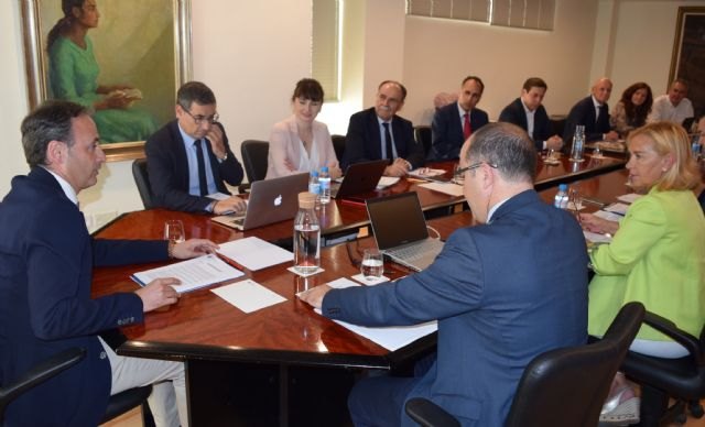 Aumenta la oferta de plazas en las universidades públicas un cinco por ciento para atender la llegada de más universitarios - 1, Foto 1