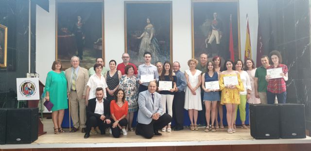 Cerca de 500 alumnos de primero y segundo de Bachillerato participan en la primera Olimpiada de Francés - 2, Foto 2