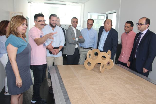 El Ayuntamiento y el Info fomentan el potencial del I+D en las empresas - 1, Foto 1