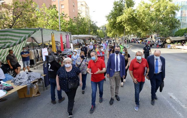 El mercado semanal de la Fama retoma hoy su actividad con la instalación de los primeros 300 puestos - 1, Foto 1