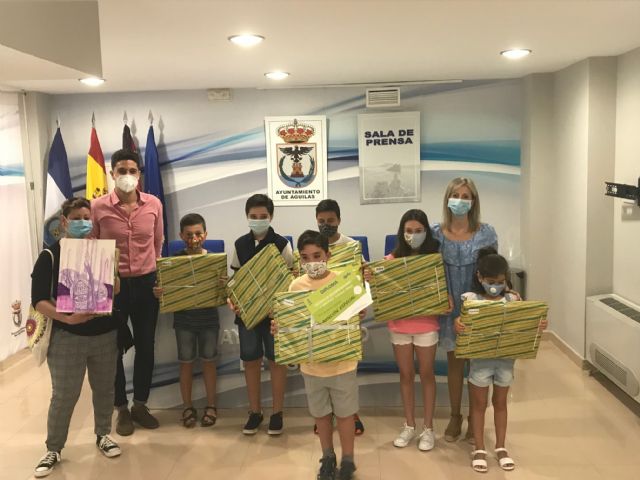 Los ganadores de las iniciativas Águilas se divierte en casa y CopyArt reciben sus premios - 2, Foto 2