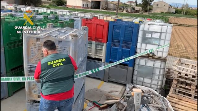La Guardia Civil desmantela un grupo criminal que sustrajo más de 600 unidades de palots de cinco fincas agrícolas - 4, Foto 4