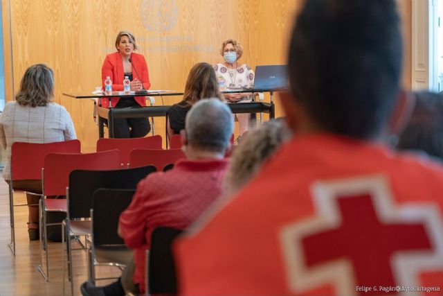 Ayuntamiento y entidades coordinarán el reparto de alimentos con un programa informático - 1, Foto 1