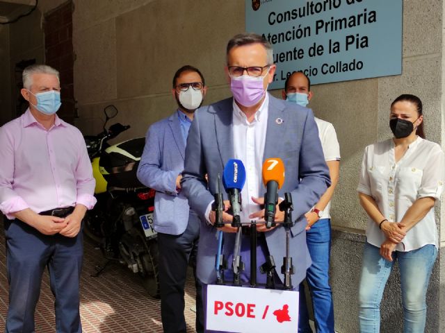 El PSRM exige al Gobierno regional que refuerce la sanidad pública y mantenga abiertos los consultorios médicos en verano - 2, Foto 2