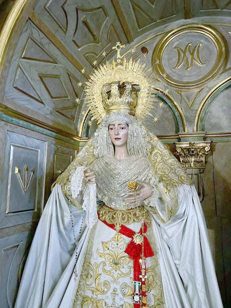 La Esperanza de María se viste de reina en Pentecostés en Alcalá del Río - 3, Foto 3