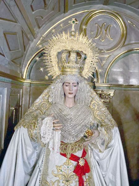 La Esperanza de María se viste de reina en Pentecostés en Alcalá del Río - 4, Foto 4