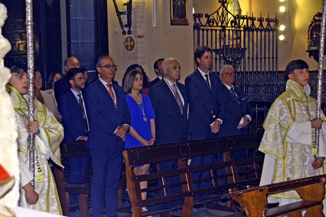 Revitalizar la Hermandad de la Soledad es el objetivo de la candidatura que presentó Luis Carlos Velázquez en Alcalá del Río - 2, Foto 2