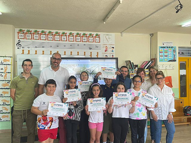 El colegio San José Obrero presenta los DOCUCIEZA - 1, Foto 1