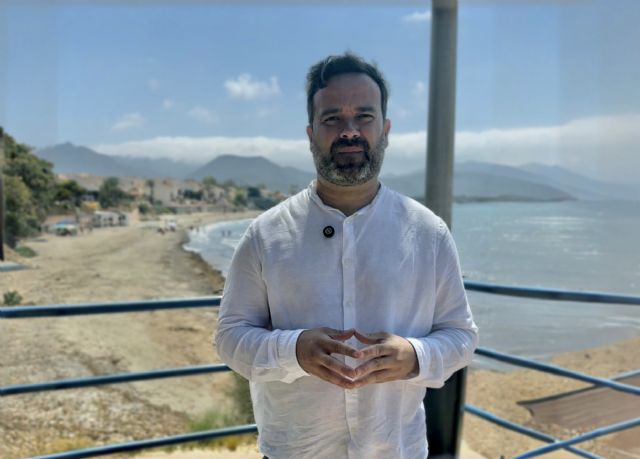 MC insta al Gobierno municipal a mejorar el servicio de vigilancia en el litoral de la zona oeste - 1, Foto 1