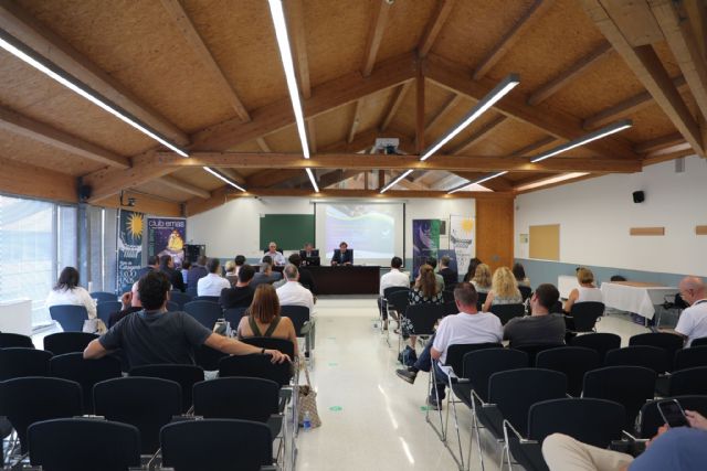 El Puerto de Cartagena acoge una jornada para impulsar el Club EMAS y atraer nuevas empresas al compromiso con la excelencia ambiental - 1, Foto 1