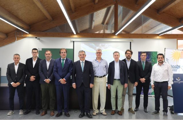 El Puerto de Cartagena acoge una jornada para impulsar el Club EMAS y atraer nuevas empresas al compromiso con la excelencia ambiental - 2, Foto 2