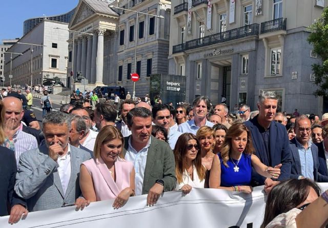 Ayuntamientos de toda España se dan cita en Madrid para que el Ejecutivo Central cumpla su compromiso con la financiación local - 1, Foto 1