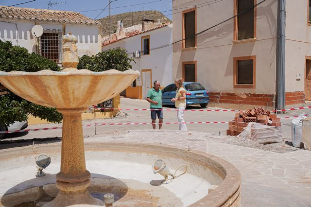 La Concejalía de Vertebración del Territorio y Lucha contra la Despoblación inicia las obras de renovación integral de la Plaza Juan Carlos I en Zarcilla de Ramos - 2, Foto 2