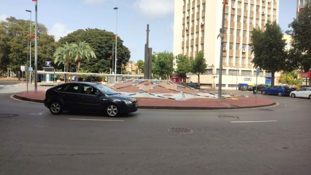 El PCAN denuncia que el Ayuntamiento mete en un cajón la recuperación de la Puerta de Madrid - 2, Foto 2
