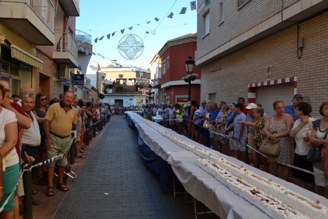 Más de 6.000 raciones de tarta en honor a la Virgen - 2, Foto 2