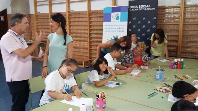 La Concejalía de Oenegés, Down Lorca y Obra Social La Caixa desarrollan una Escuela de Verano inclusiva durante el mes de julio - 1, Foto 1