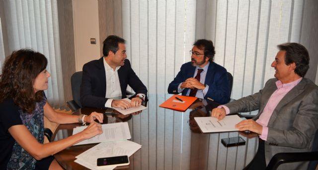 El consejero de Fomento se reúne con el alcalde de Lorquí - 1, Foto 1