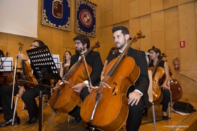 La Joven Orquesta Sinfónica de Cartagena se estrenó con un concierto en la UPCT - 4, Foto 4