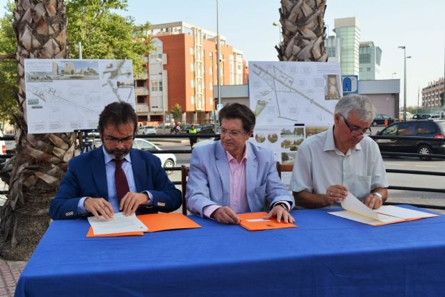 Fomento impulsa la renovación de espacios públicos y servicios de la Alameda de Cervantes en Lorca con una inversión de 3,2 millones - 2, Foto 2
