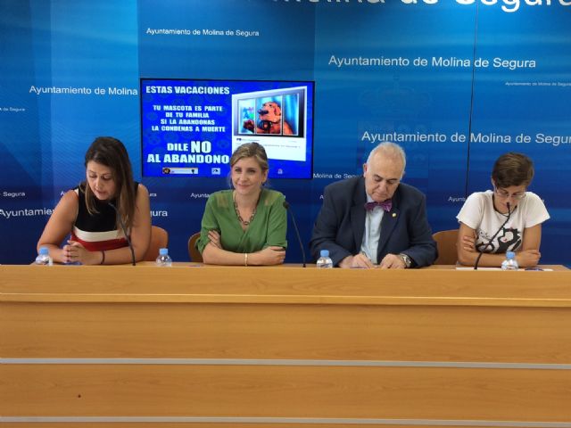El Ayuntamiento de Molina de Segura presenta una nueva campaña de sensibilización contra el abandono de animales - 2, Foto 2