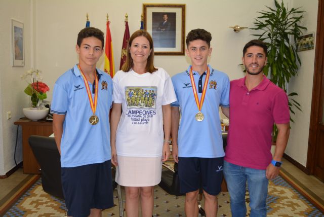 Dos deportistas aguileños, campeones de España de fútbol playa cadete - 1, Foto 1