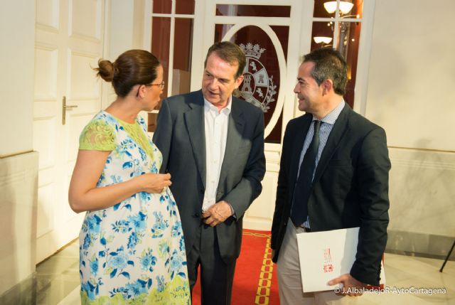 La alcaldesa impulsa una alianza entre los municipios de la Region y la FEMP para mejorar las condiciones de financiacion de los ayuntamientos - 1, Foto 1