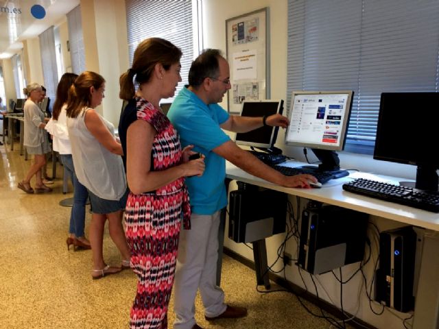 La nueva directora del SEF visita la Oficina de Empleo de Cartagena - 1, Foto 1