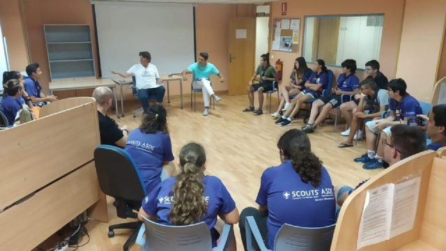 El edil de Juventud inicia una ronda de reuniones con las asociaciones juveniles de la localidad - 2, Foto 2