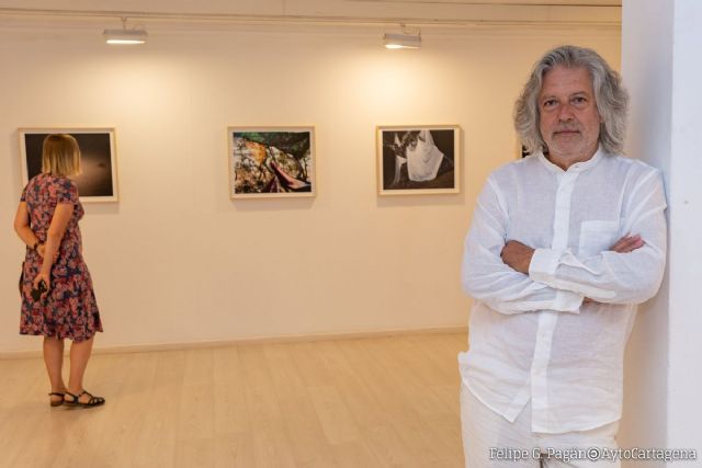 Valter Vinagre expone en La Mar de Músicas su mirada introspectiva sobre un festival con ´Bajo el signo de la luna´ - 1, Foto 1