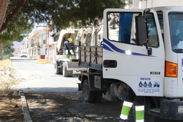 Comienzan las obras de renovación de infraestructuras de la calle Álvarez Quintero - 2, Foto 2