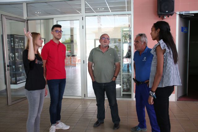 Comienzan las obras de sustitucin de la cubierta de la piscina climatizada, Foto 4